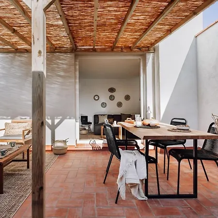 Апартаменты Olivo - 1 Bedroom And Terrace In Eixample Esquerra *