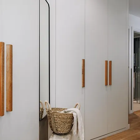 Апартаменты Olivo - 1 Bedroom And Terrace In Eixample Esquerra